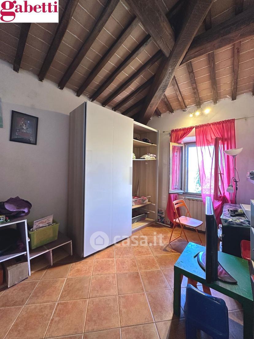 Quadrilocale in Via del Casello — foto 9 di 20