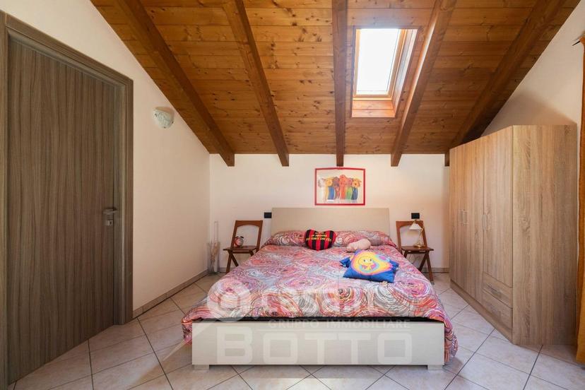Villa in Via dei Boschi 12 — foto 27 di 37