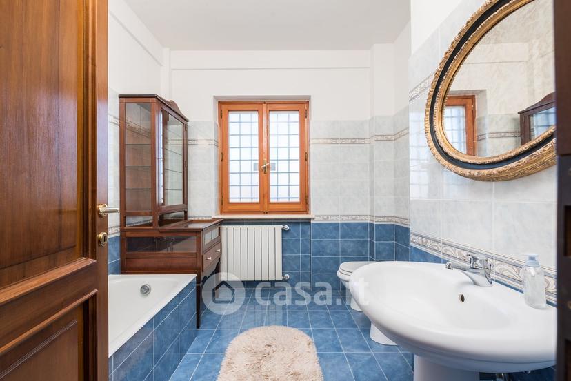 Villa in Via delle Cerquette 122 — foto 17 di 53