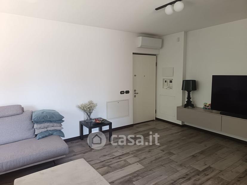 Quadrilocale in Via Cesare Battisti — foto 14 di 35