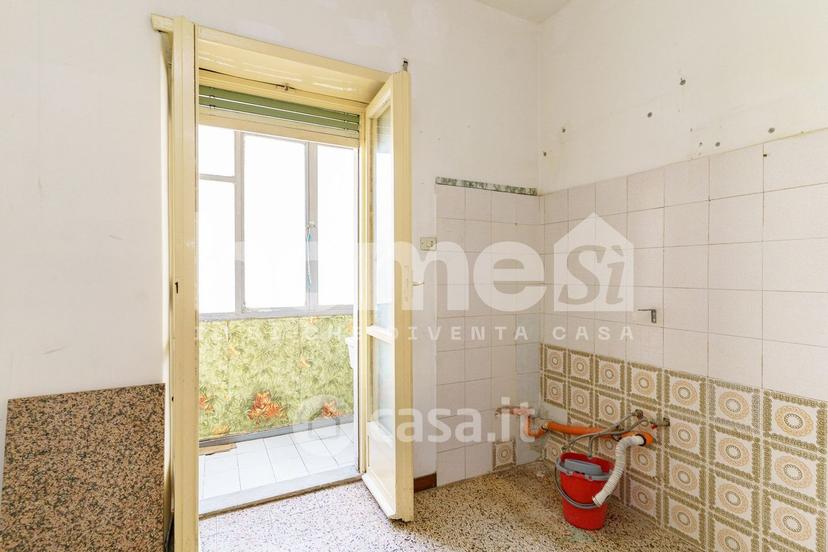 Bilocale in Via Giosuè Carducci 18 — foto 18 di 33