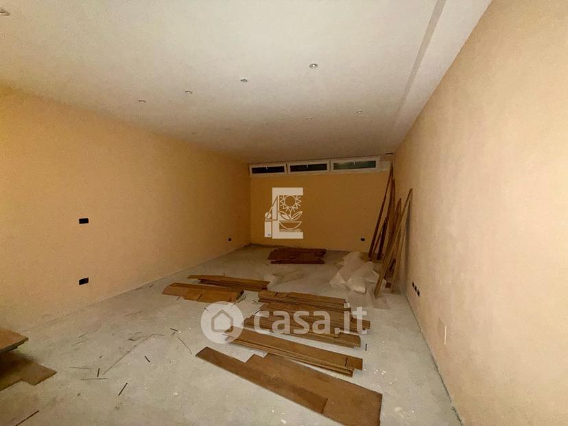 Quadrilocale in Via Pasteur 185 — foto 4 di 44