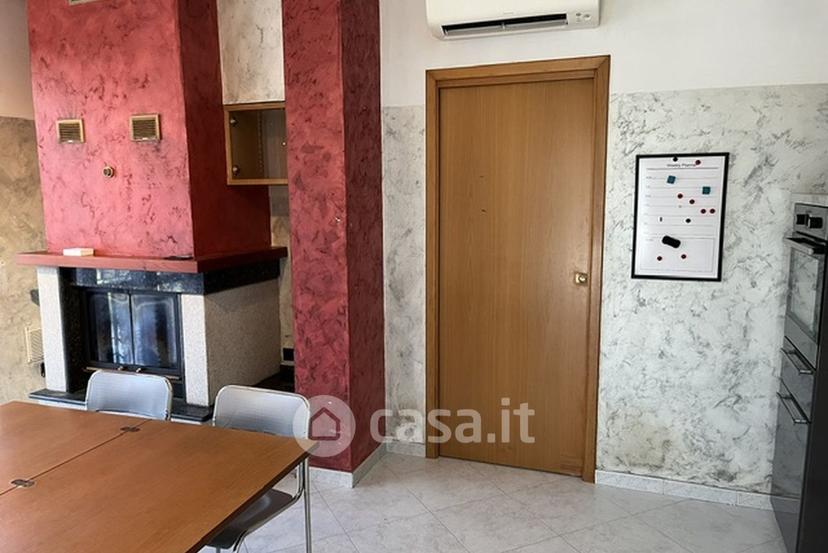 Quadrilocale in Via Cadore 5 — foto 36 di 39