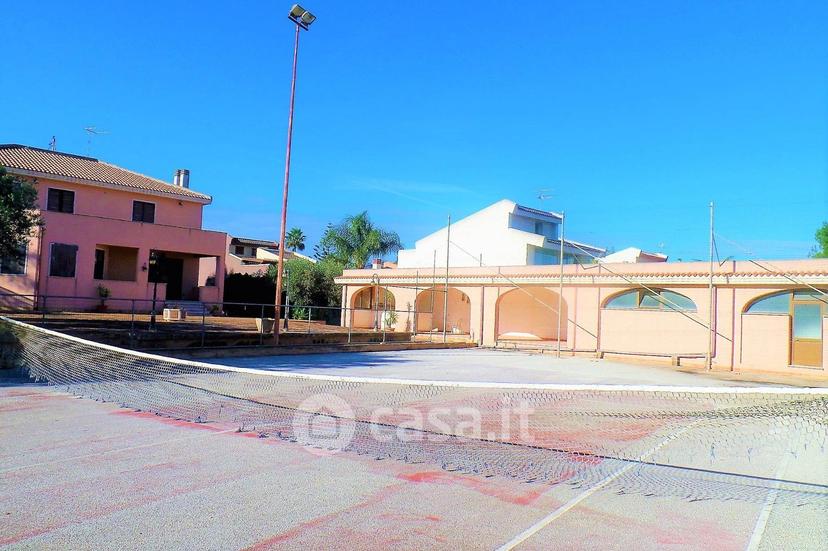 Villa in Via Gorizia 1 — foto 28 di 34