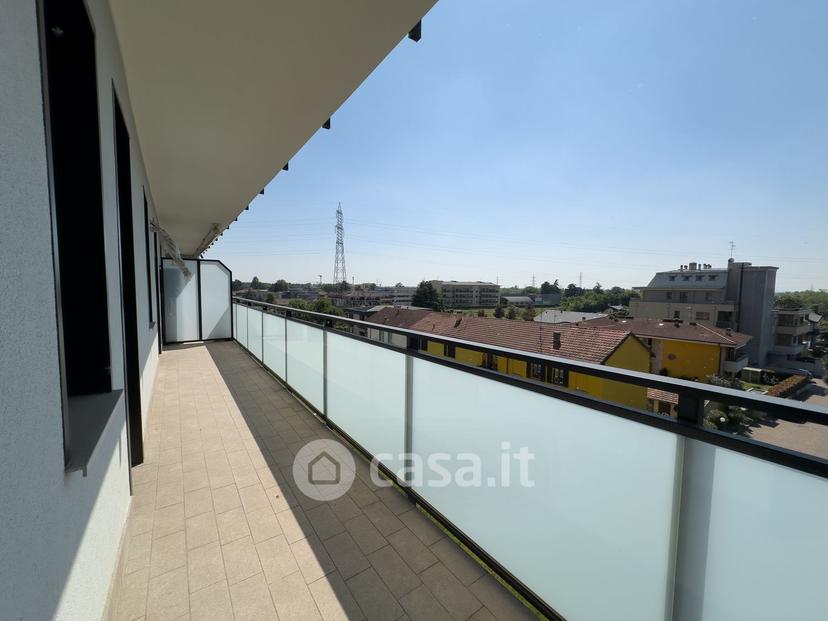 Appartamento in Via Volturno 80 — foto 42 di 43