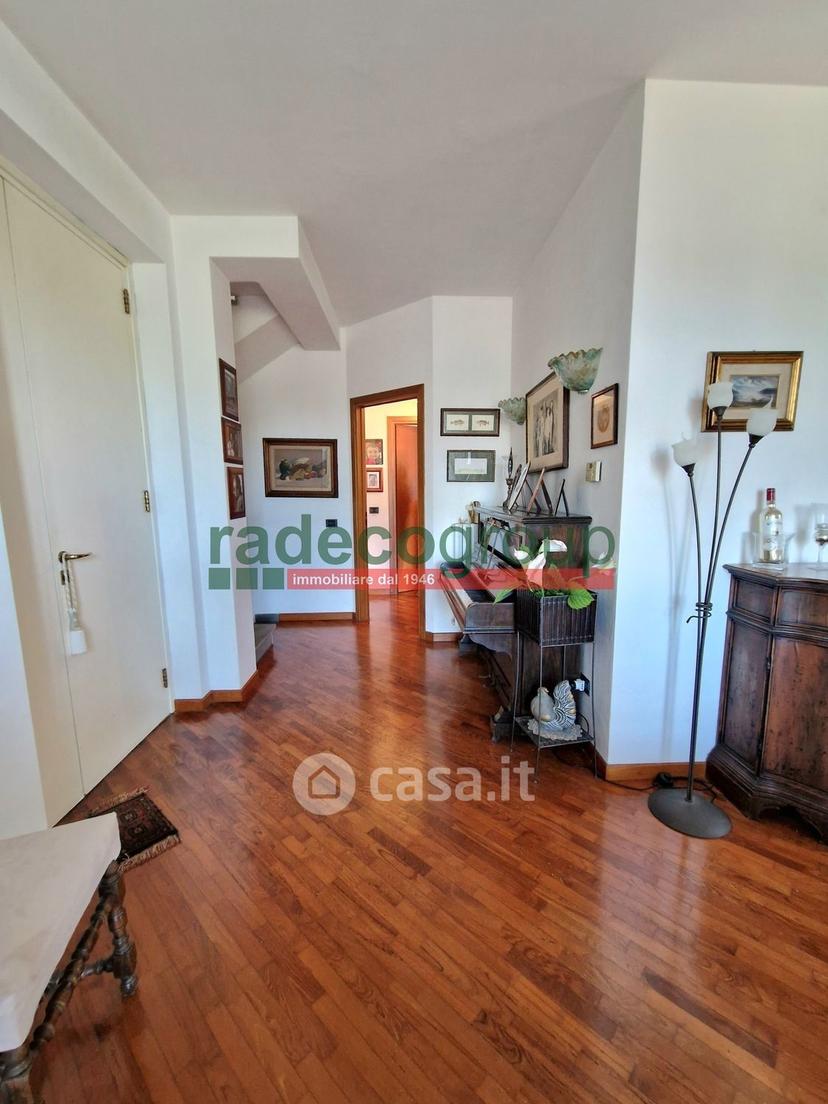 Villa in Via del Pino 34 — foto 54 di 55