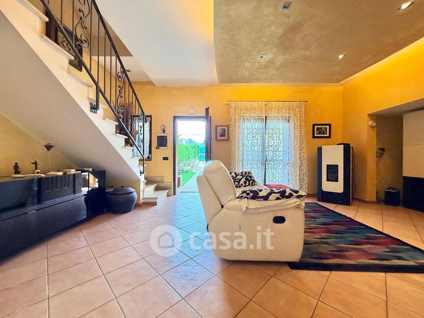 Villa in Via Lago di Como 22 — foto 44 di 82