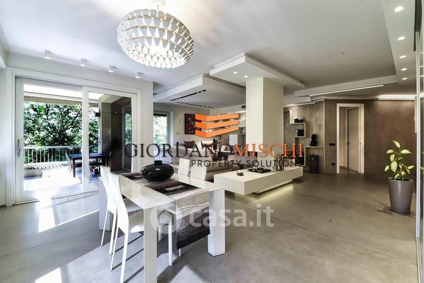 Appartamento in Viale Regina Margherita 11 — foto 52 di 59