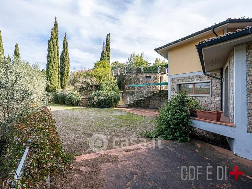 Villa in Strada Statale 439 Sarzanese Valdera 18 — foto 124 di 131