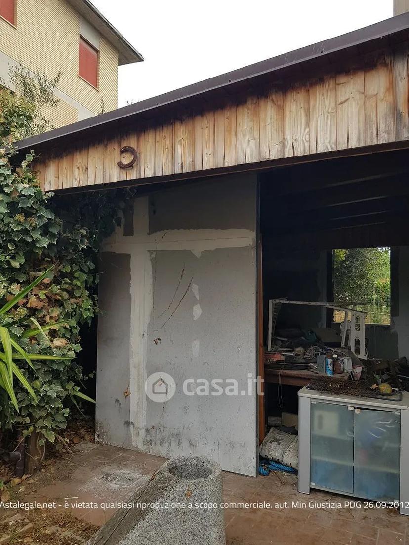 Quadrilocale in Via Girolamo Savonarola 3 — foto 2 di 16