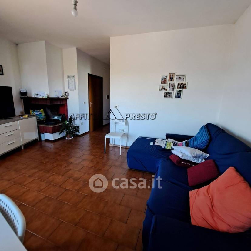 Appartamento in Via Grazia Deledda — foto 3 di 38