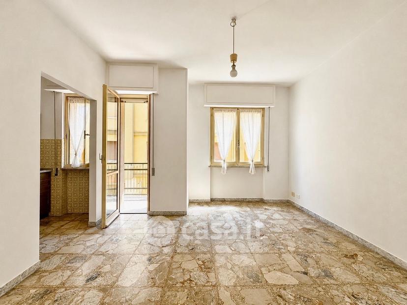 Bilocale in Via Varese 6 — foto 4 di 11
