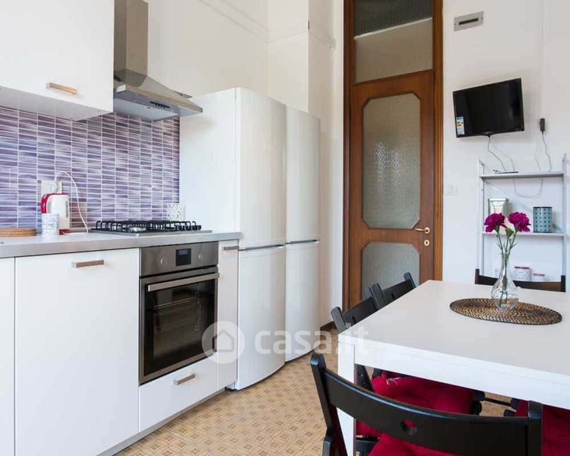 Stanza in Viale Giovanni Vicini 20 — foto 6 di 11