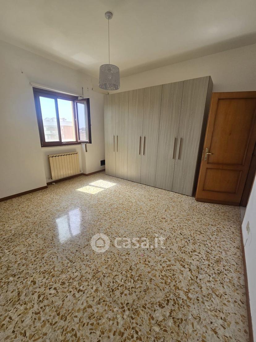 Quadrilocale in Via Fiamme Gialle — foto 20 di 26