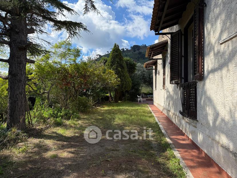 Villa in Località Marotta 47 — foto 16 di 37