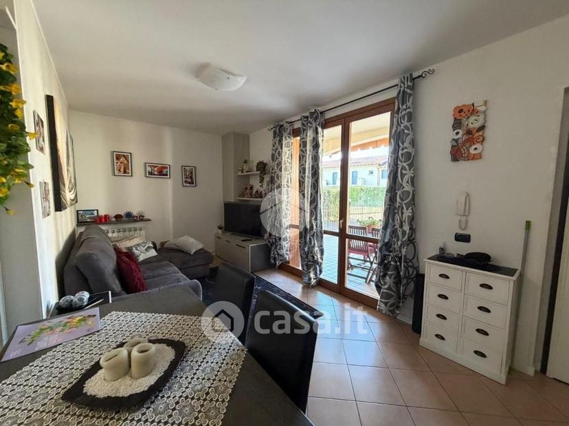 Trilocale in Via Giovanni Pascoli 6 — foto 11 di 11