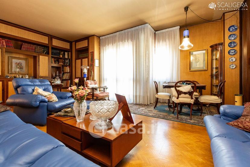 Appartamento in Via XX Settembre 11 — foto 28 di 34