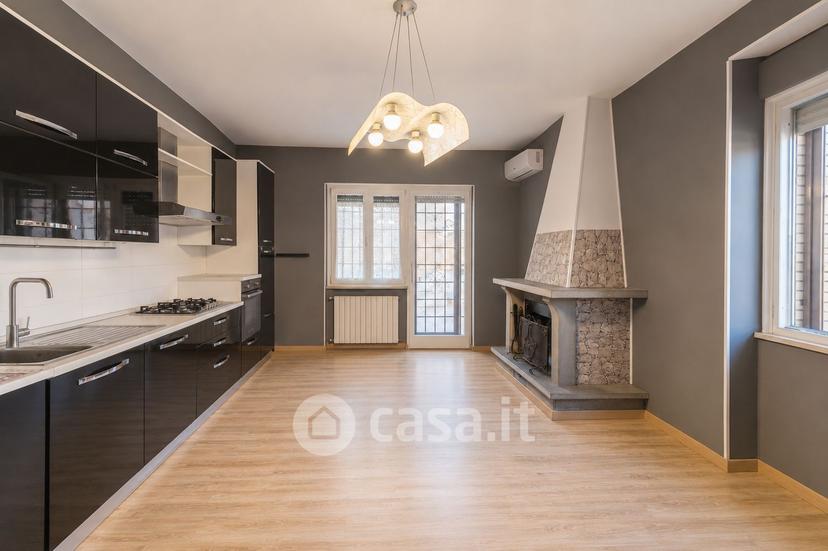 Appartamento in Via del Tempio della Fortuna — foto 6 di 32