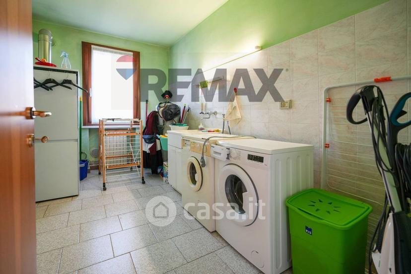Villa in Via San Giovanni Bosco 1 — foto 22 di 30