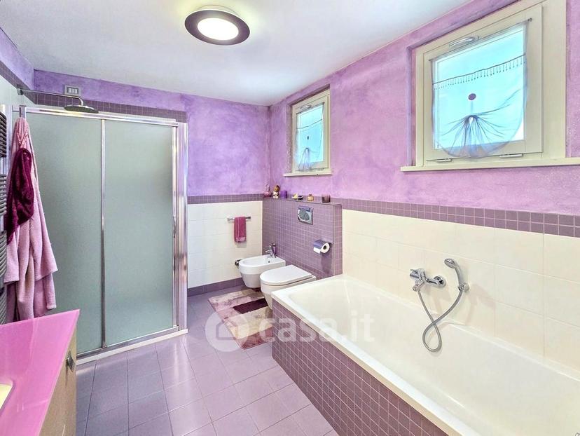 Quadrilocale in Via Flavio Gioia 25 — foto 25 di 54