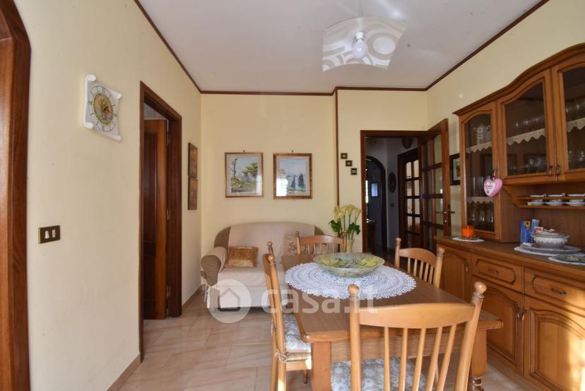 Appartamento in Via Monsignor Mario Ghiga — foto 13 di 19