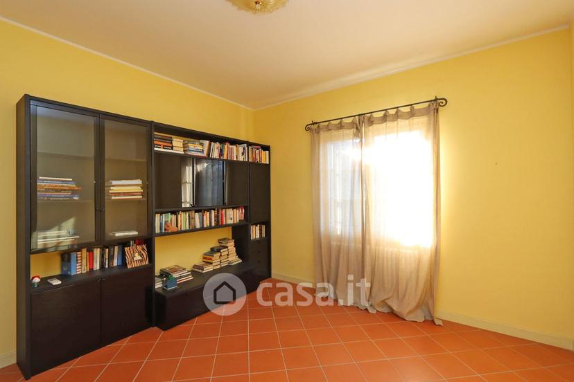 Villa in Viale Alcide de Gasperi 2 — foto 9 di 34