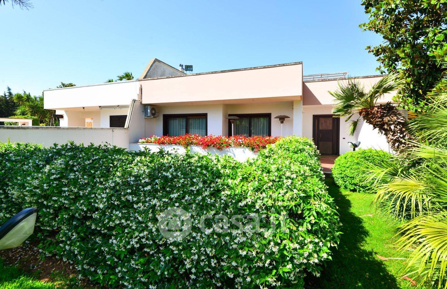 Villa in Via Prato