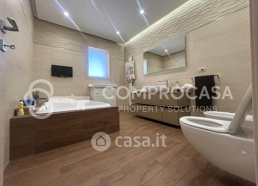 Appartamento in Via Gallipoli — foto 31 di 38