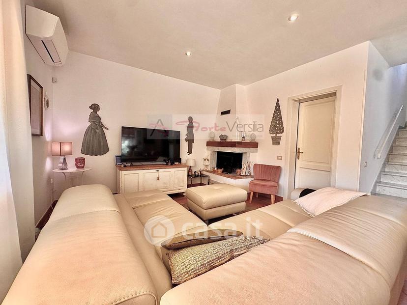 Villa in Via Alpi Apuane — foto 29 di 44