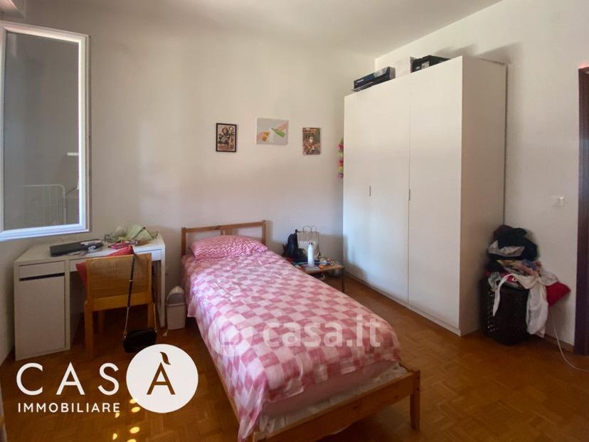 Stanza in Subborgo Federico Comandini — foto 12 di 21