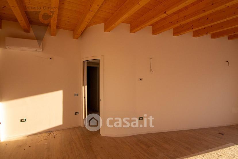 Trilocale in Via Papa Pio XII — foto 5 di 29