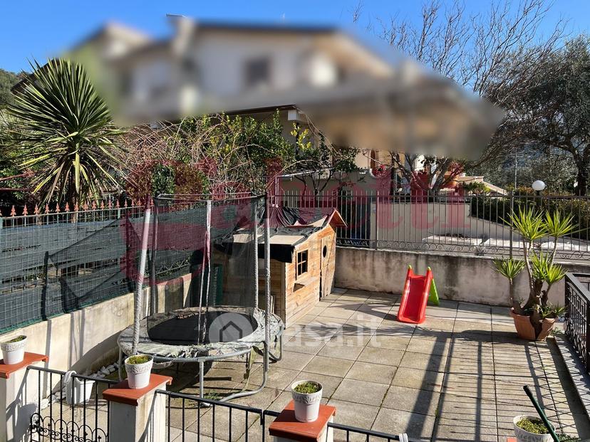 Villa in Via Vigne Vecchie — foto 25 di 49