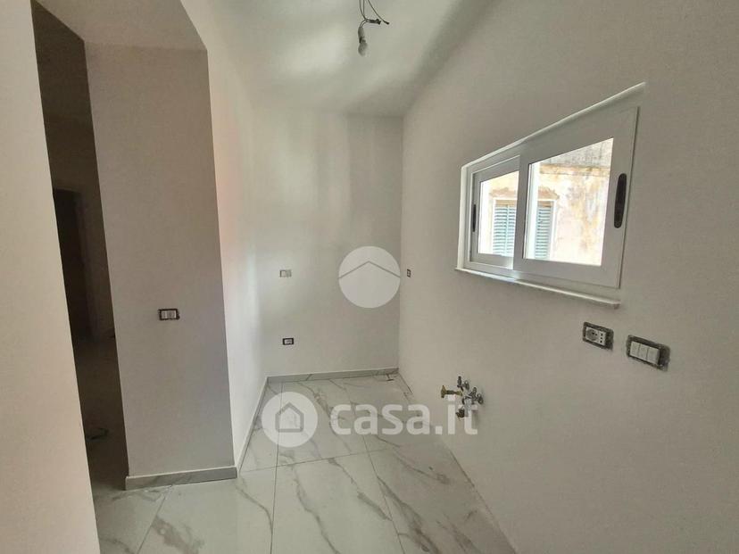 Bilocale in Corso Umberto I 327 — foto 4 di 15