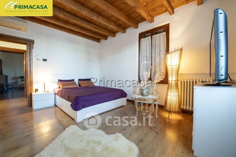 Villa in Via Montemaderno 8 — foto 3 di 30