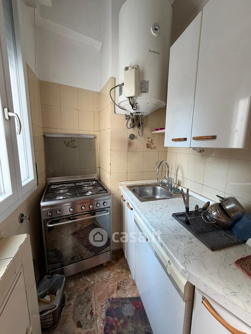 Trilocale in Via Montefiorino — foto 10 di 13