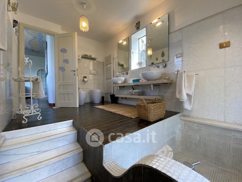 Villa in Castelnuovo — foto 30 di 72