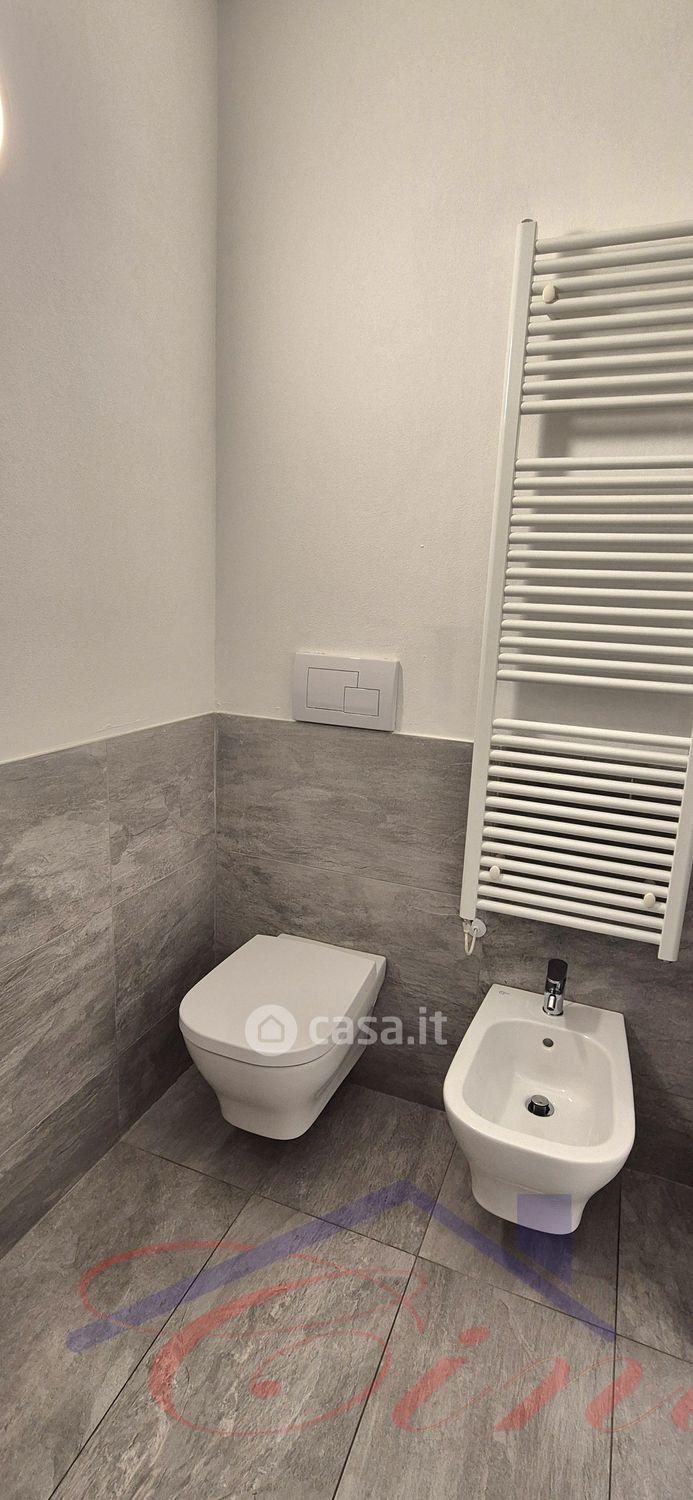 Trilocale in Piazza Giosuè Carducci — foto 21 di 33