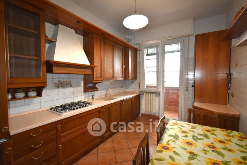 Trilocale in Via Silvio Pellico 4 — foto 16 di 29