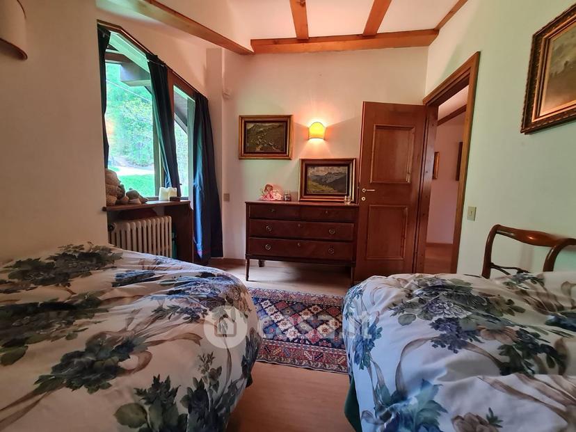 Appartamento in Via Pralongo — foto 7 di 10