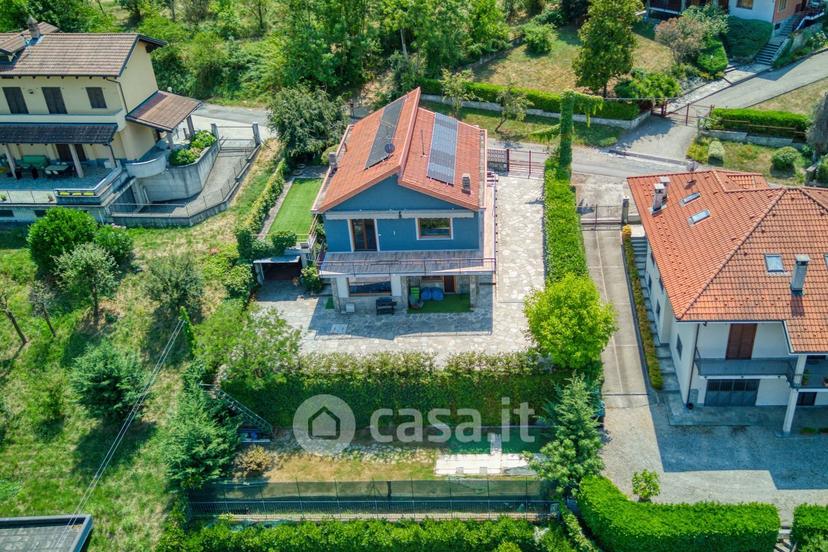 Villa in Via Casale 320 — foto 12 di 51