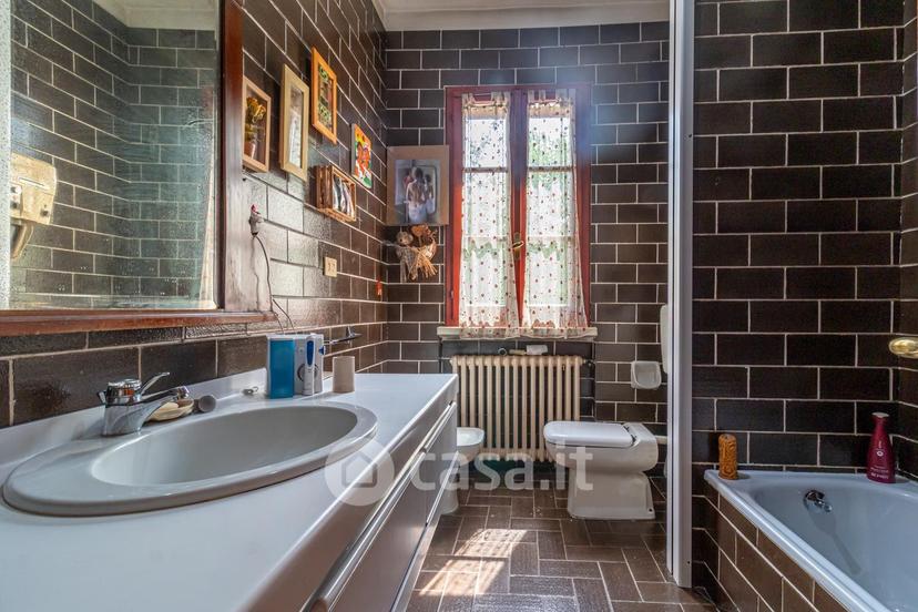 Villa in Via della Rondella 3 — foto 8 di 57