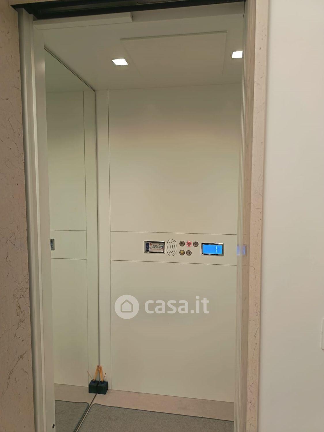 Trilocale in Via Papa Giovanni XXIII