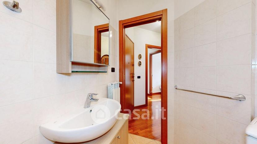 Trilocale in Via San Rocco 3 — foto 59 di 65