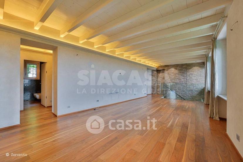 Villa in Via Belvedere 37 — foto 71 di 95