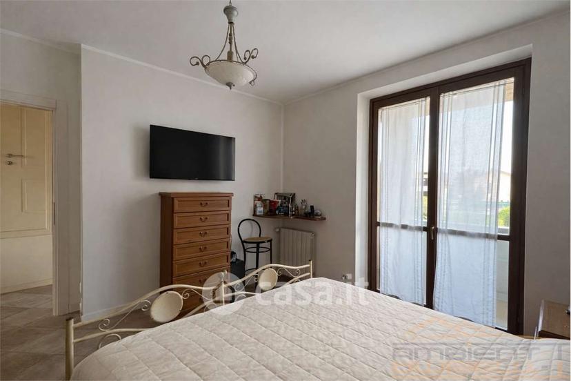 Villa in Via Marco Polo 10 — foto 2 di 40
