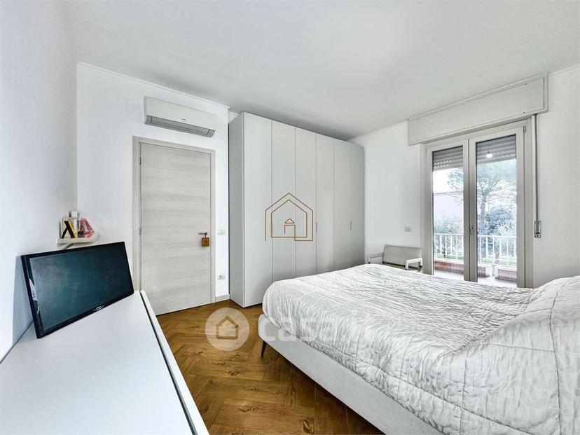 Trilocale in Viale Cavour — foto 20 di 25