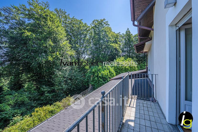 Villa in Via Per Gignese — foto 10 di 42