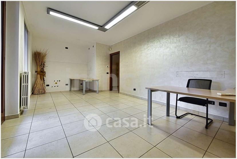 Trilocale in Via Gioacchino Rossini 10 — foto 11 di 18