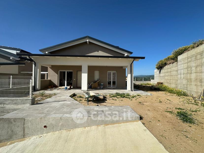 Villa in Viale Europa 6 — foto 9 di 14