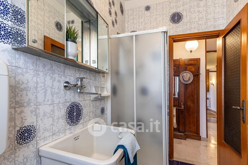 Appartamento in Via Pompeo Vizzani — foto 3 di 40